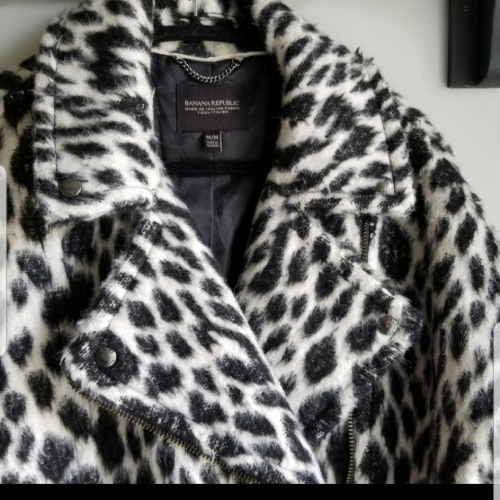 🧥BANANA REPUBLIC WOOL COAT - Picture 9 of 16